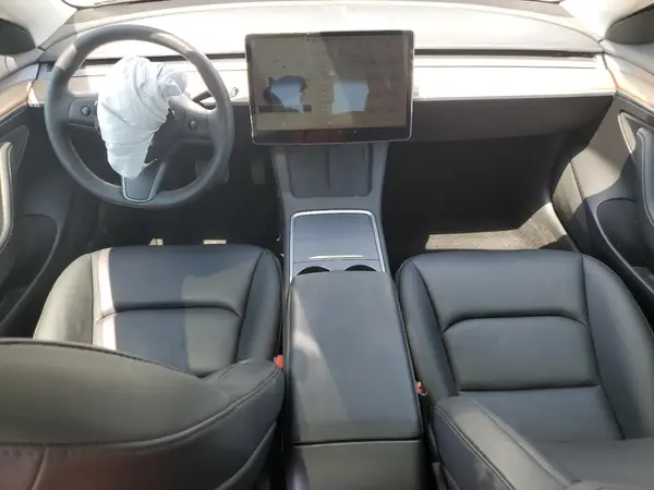 5YJ3E1EA8PF582009 2023 TESLA MODEL 3 - Image 8
