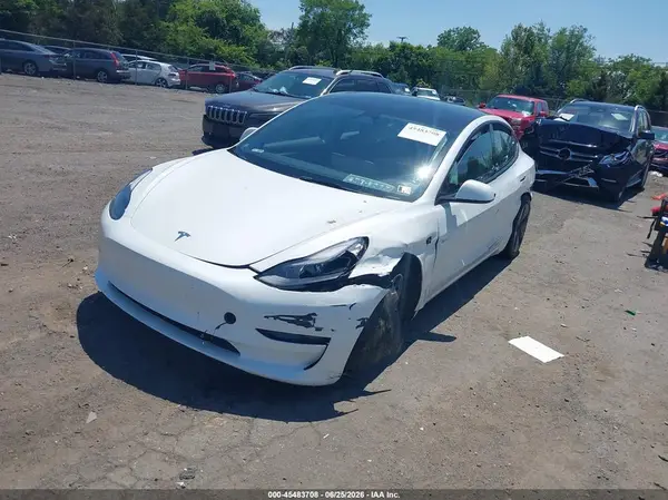 5YJ3E1EA8PF586514 2023 TESLA MODEL 3 - Image 2