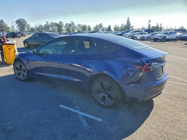 5YJ3E1EA8PF590725 2023 TESLA MODEL 3 - Image 2