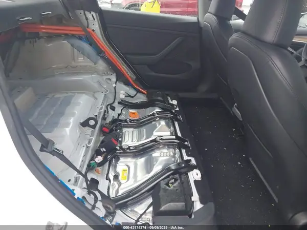 5YJ3E1EA8PF596699 2023 TESLA MODEL 3 - Image 8