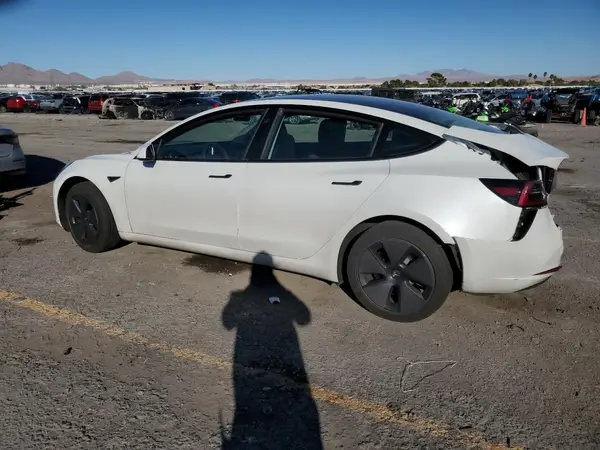 5YJ3E1EA8PF604039 2023 TESLA MODEL 3 - Image 2