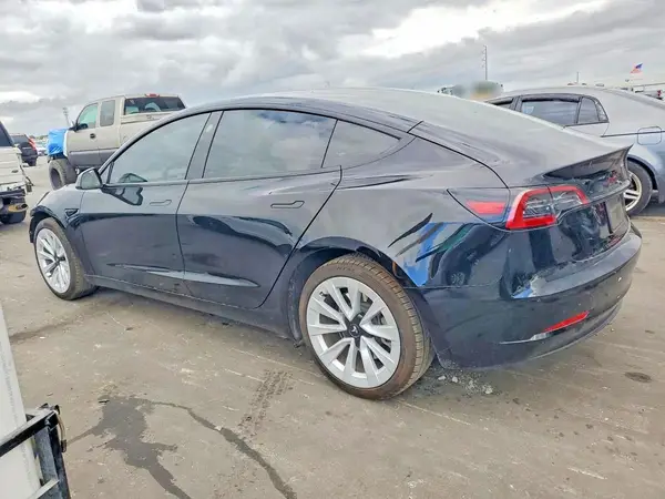 5YJ3E1EA8PF608673 2023 TESLA MODEL 3 - Image 2