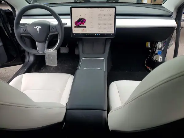 5YJ3E1EA8PF608673 2023 TESLA MODEL 3 - Image 8