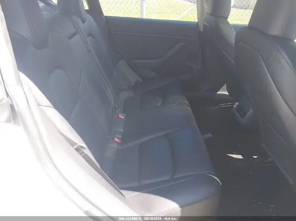 5YJ3E1EA8PF609483 2023 TESLA MODEL 3 - Image 8