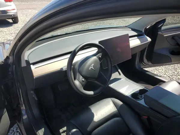 5YJ3E1EA8PF615073 2023 TESLA MODEL 3 - Image 8