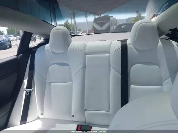 5YJ3E1EA8PF615445 2023 TESLA MODEL 3 - Image 8