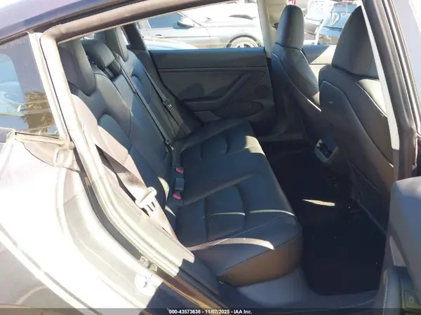 5YJ3E1EA8PF617986 2023 TESLA MODEL 3 - Image 8