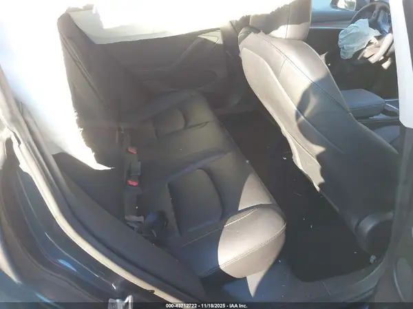 5YJ3E1EA8PF620659 2023 TESLA MODEL 3 - Image 8