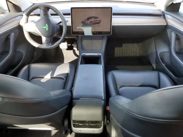 5YJ3E1EA8PF623786 2023 TESLA MODEL 3 - Image 8