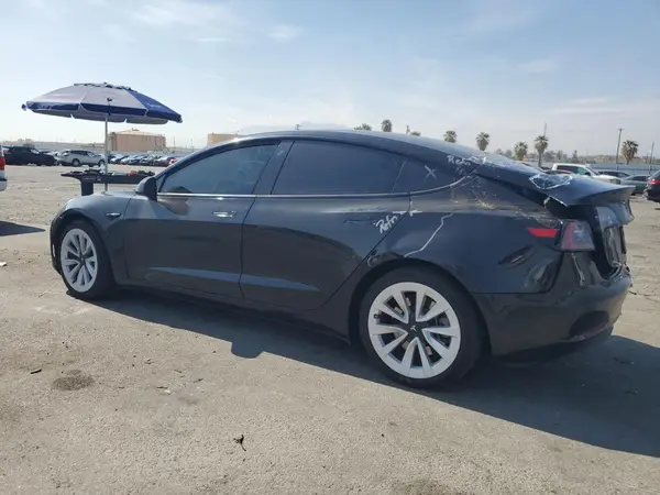 5YJ3E1EA8PF638188 2023 TESLA MODEL 3 - Image 2