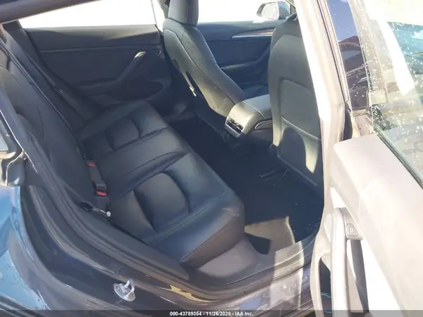 5YJ3E1EA8PF638210 2023 TESLA MODEL 3 - Image 8
