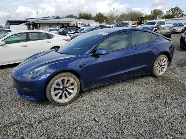 5YJ3E1EA8PF640216 2023 TESLA MODEL 3 - Image 1