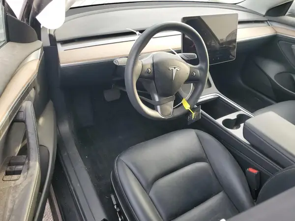 5YJ3E1EA8PF644539 2023 TESLA MODEL 3 - Image 8