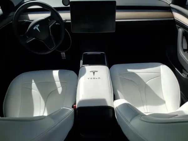 5YJ3E1EA8PF648073 2023 TESLA MODEL 3 - Image 8