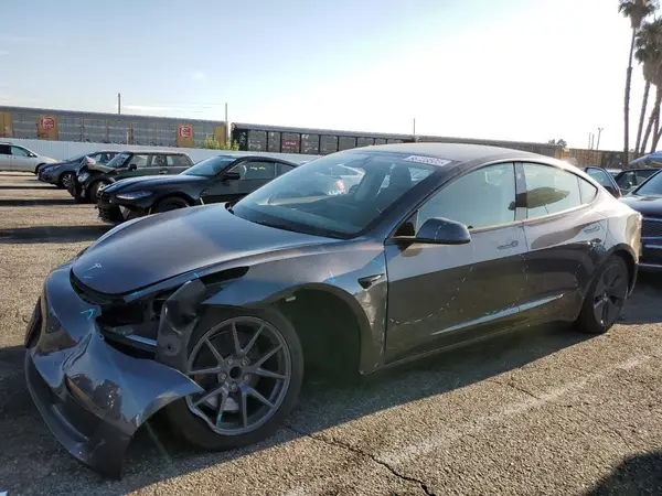 5YJ3E1EA8PF651555 2023 TESLA MODEL 3 - Image 1