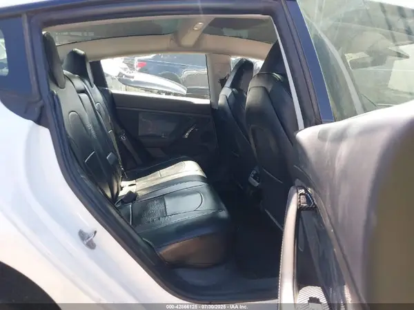 5YJ3E1EA8PF653984 2023 TESLA MODEL 3 - Image 8