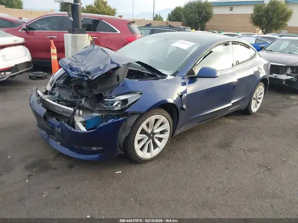 5YJ3E1EA8PF654777 2023 TESLA MODEL 3 - Image 2