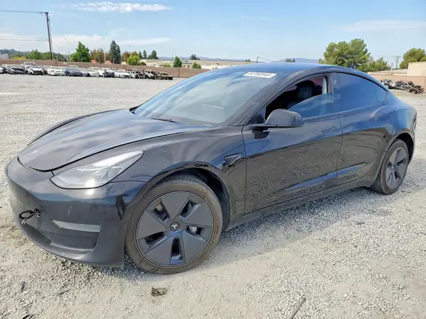 5YJ3E1EA8PF655475 2023 TESLA MODEL 3 - Image 1