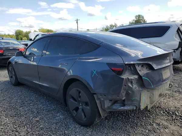 5YJ3E1EA8PF655718 2023 TESLA MODEL 3 - Image 2