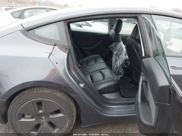5YJ3E1EA8PF656299 2023 TESLA MODEL 3 - Image 8