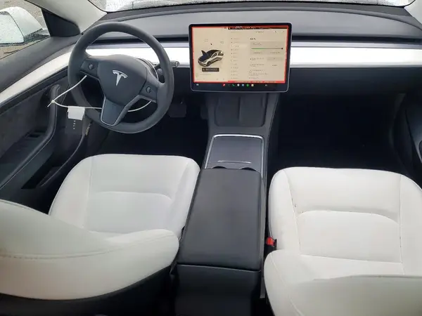 5YJ3E1EA8PF657257 2023 TESLA MODEL 3 - Image 8