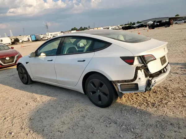 5YJ3E1EA8PF658036 2023 TESLA MODEL 3 - Image 2