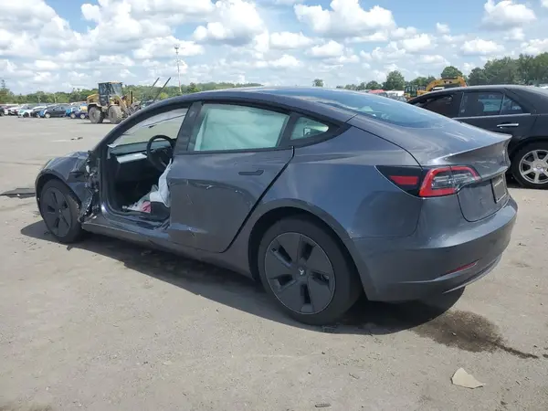 5YJ3E1EA8PF658330 2023 TESLA MODEL 3 - Image 2