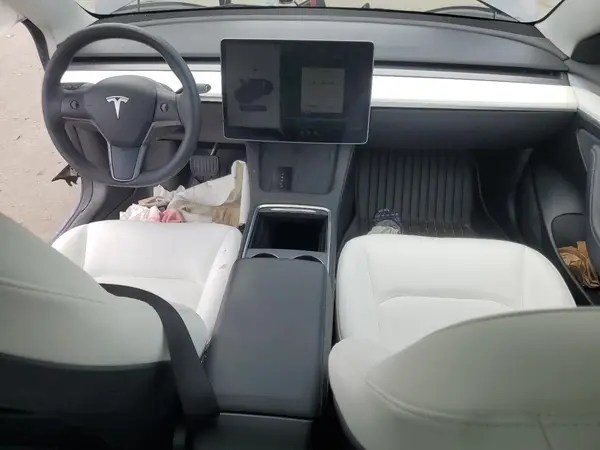5YJ3E1EA8PF658330 2023 TESLA MODEL 3 - Image 8