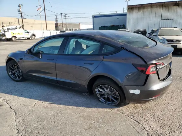 5YJ3E1EA8PF661146 2023 TESLA MODEL 3 - Image 2