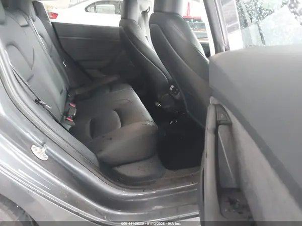 5YJ3E1EA8PF669134 2023 TESLA MODEL 3 - Image 8