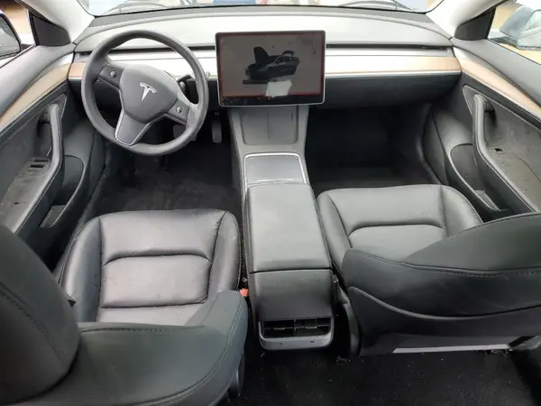 5YJ3E1EA8PF677153 2023 TESLA MODEL 3 - Image 8