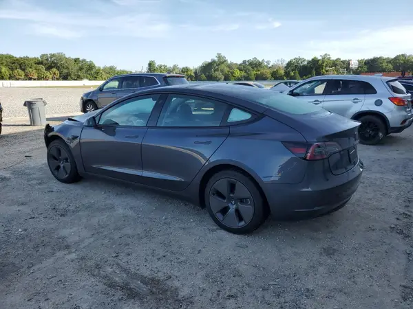 5YJ3E1EA8PF681073 2023 TESLA MODEL 3 - Image 2