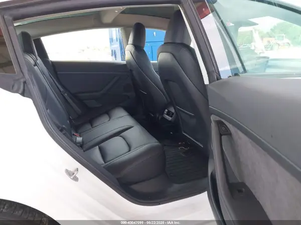 5YJ3E1EA8PF682496 2023 TESLA MODEL 3 - Image 8
