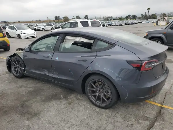 5YJ3E1EA8PF683602 2023 TESLA MODEL 3 - Image 2