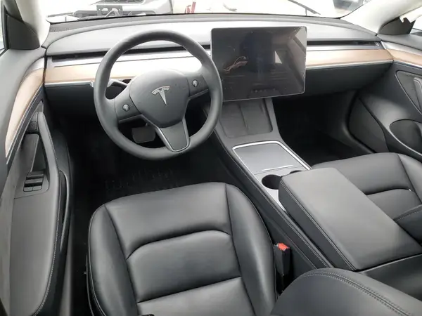 5YJ3E1EA8PF683731 2023 TESLA MODEL 3 - Image 8