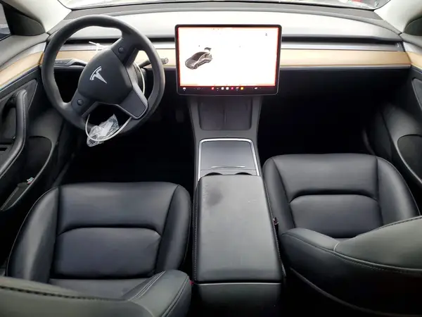 5YJ3E1EA8PF685608 2023 TESLA MODEL 3 - Image 8