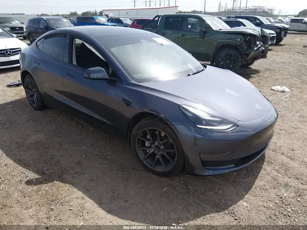 5YJ3E1EA8PF691778 2023 TESLA MODEL 3 - Image 1