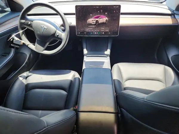5YJ3E1EA8PF692056 2023 TESLA MODEL 3 - Image 8