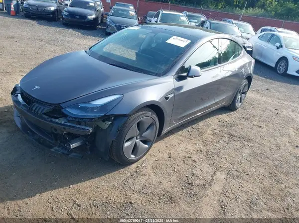 5YJ3E1EA8PF693773 2023 TESLA MODEL 3 - Image 2