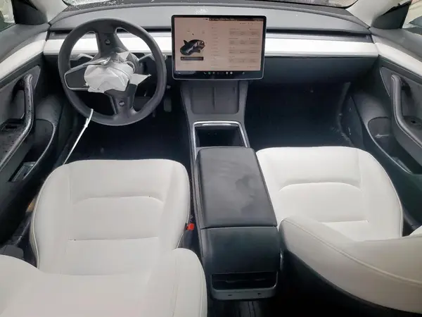 5YJ3E1EA8PF696172 2023 TESLA MODEL 3 - Image 8