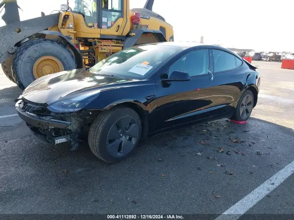 5YJ3E1EA8PF698276 2023 TESLA MODEL 3 - Image 2