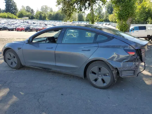5YJ3E1EA8PF699282 2023 TESLA MODEL 3 - Image 2