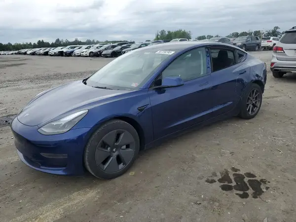 5YJ3E1EA8PF700169 2023 TESLA MODEL 3 - Image 1