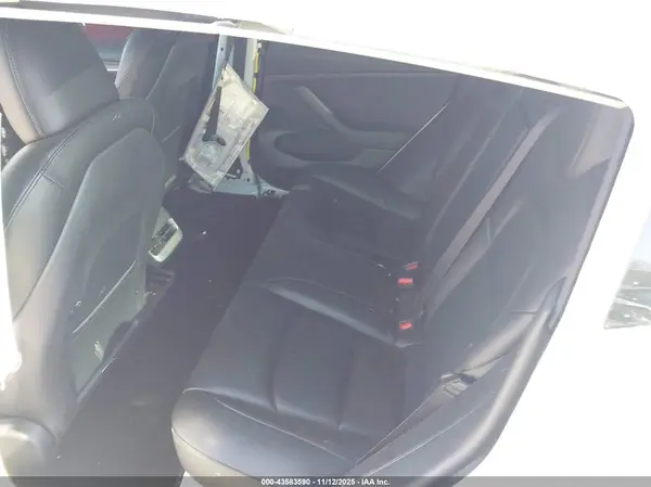5YJ3E1EA8PF701080 2023 TESLA MODEL 3 - Image 8