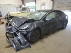 5YJ3E1EA8PF703704 2023 TESLA MODEL 3