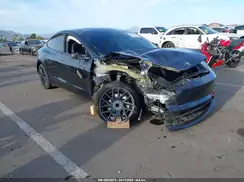 5YJ3E1EA8RF726287 2024 TESLA MODEL 3