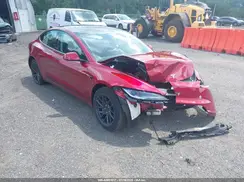 5YJ3E1EA8RF727696 2024 TESLA MODEL 3
