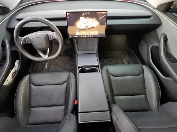 5YJ3E1EA8RF731344 2024 TESLA MODEL 3 - Image 8
