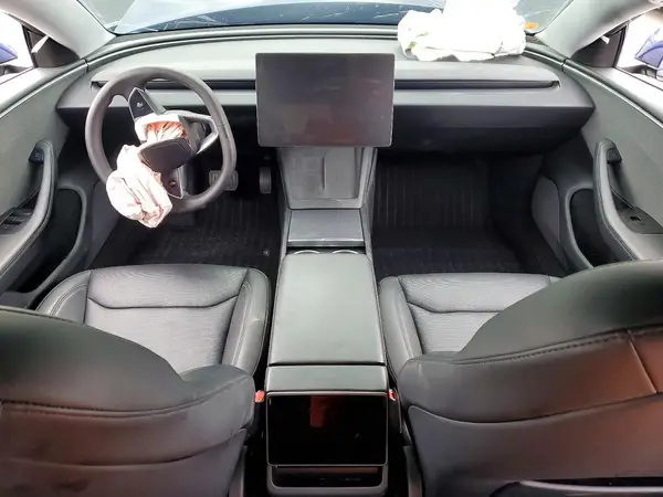 5YJ3E1EA8RF743994 2024 TESLA MODEL 3 - Image 8