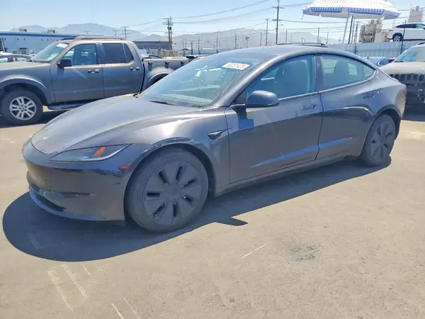 5YJ3E1EA8RF749505 2024 TESLA MODEL 3 - Image 1